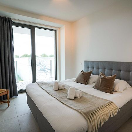 Huswell - Beautiful Apartment With Communal Pool And Gym Ostende Exteriér fotografie