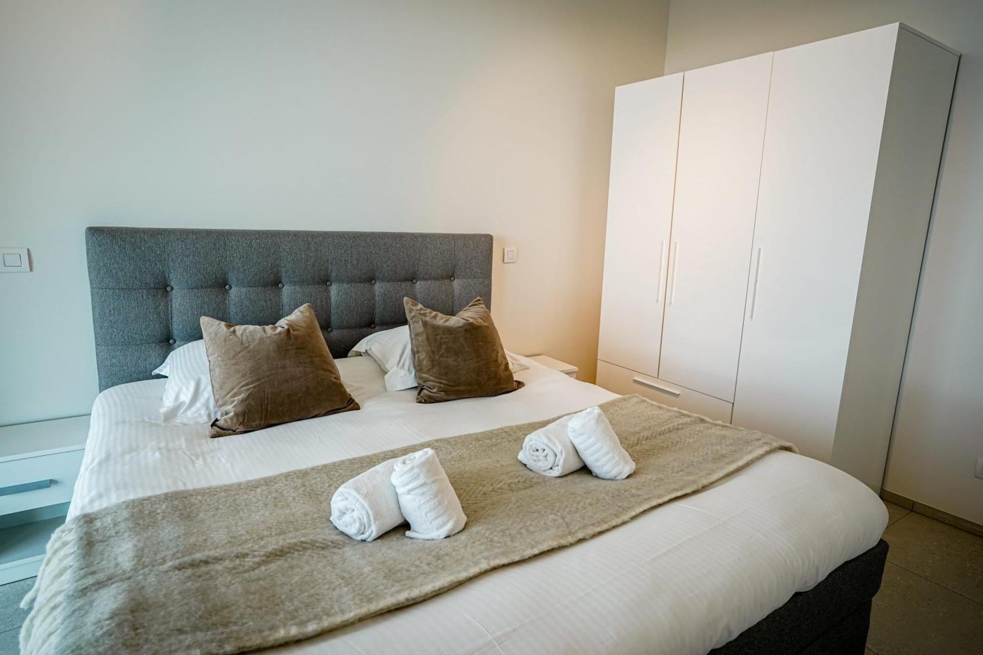 Huswell - Beautiful Apartment With Communal Pool And Gym Ostende Exteriér fotografie