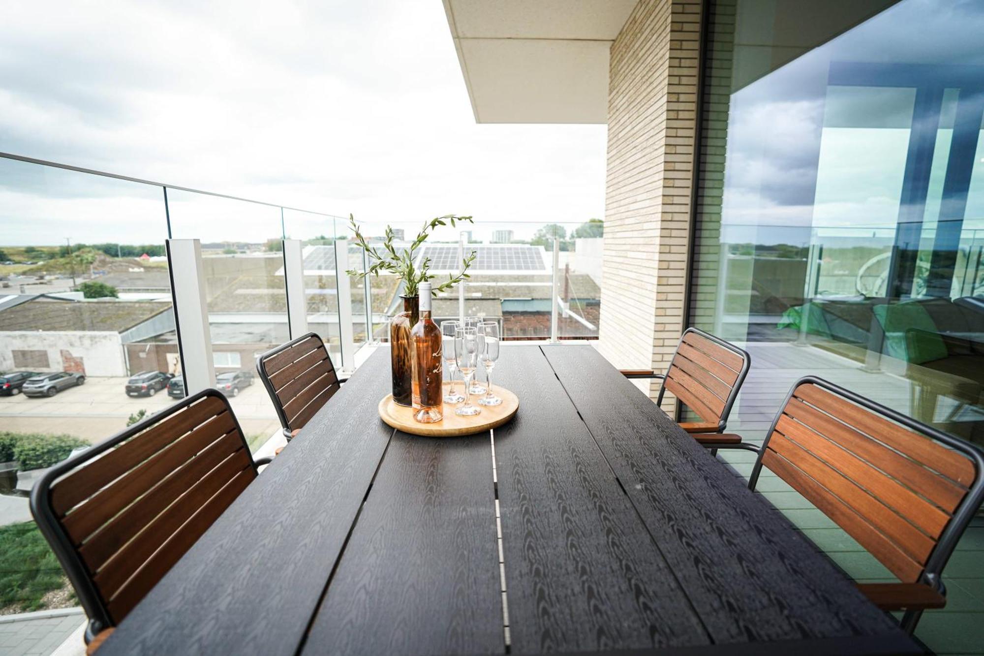 Huswell - Beautiful Apartment With Communal Pool And Gym Ostende Exteriér fotografie